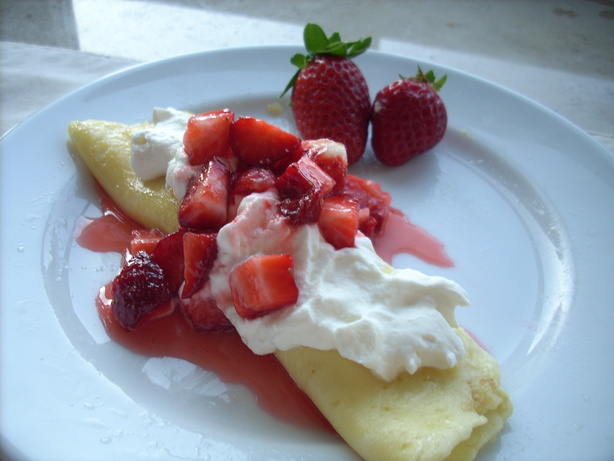 Strawberry and Cream Cheese Crepes. Photo by Buckwheatjr.