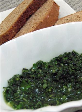 Pistou Sauce or French Pesto ( Vegan ). Photo by Enjolinfam