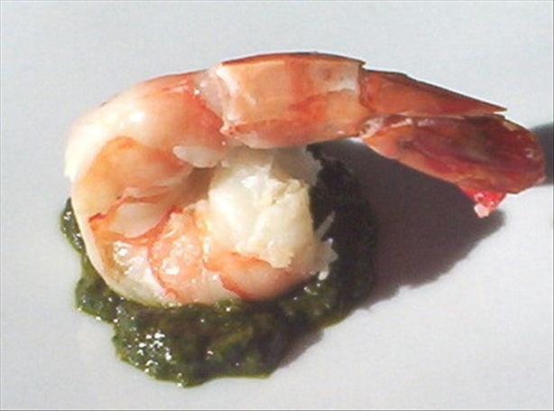 Spicy Cilantro Sauce. Photo by Dawnab