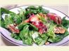 Spinach Salad With Strawberries and Pecans