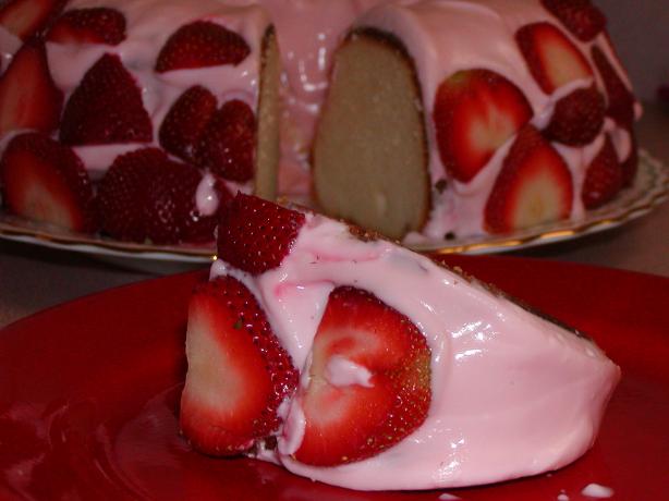 Strawberry  Cake. Photo by Rita~