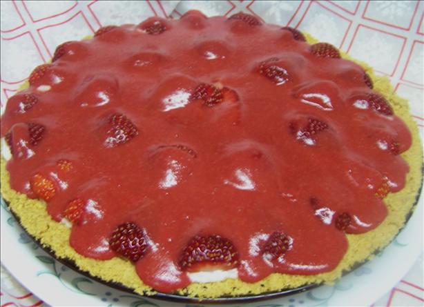 Strawberry Pineapple Cream Pie. Photo by PaulaG