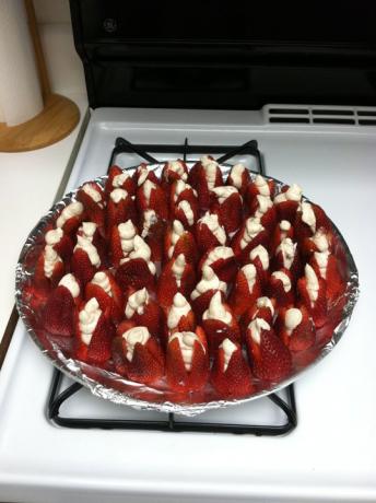 Strawberries With Cream Cheese Filling. Photo by SweeThing514