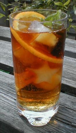 Pimm's Common Cup. Photo by Heather Sullivan