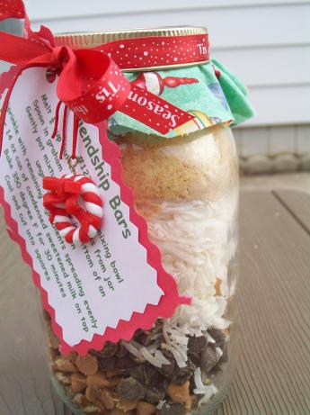 Friendship Bars in a Jar. Photo by AZPARZYCH