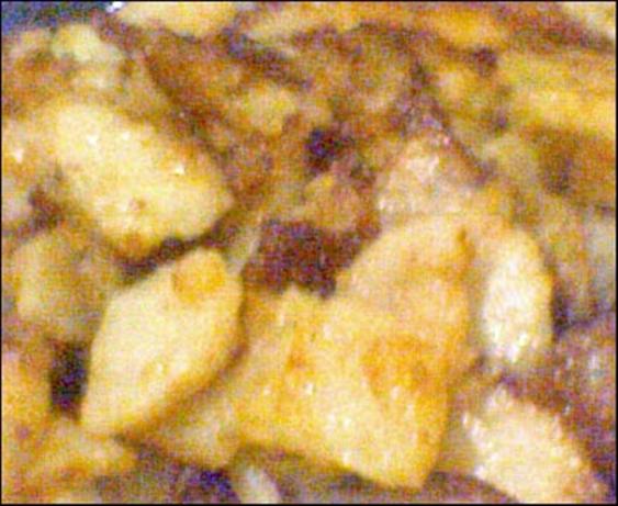 Paprikas Burgonya ( Paprika Potatoes). Photo by Dienia B.