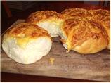 Cheesy Bread Rolls