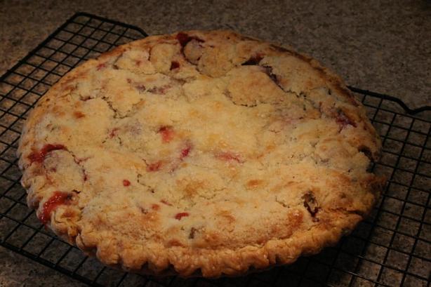 Simply Fantastic Rhubarb Custard Pie. Photo by Susang