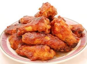 Fantastic Hot 'n' Spicy Wings. Photo by Cook In Southwest