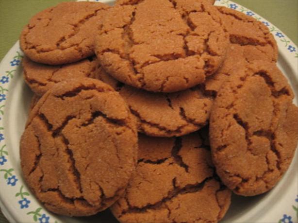 Old Fashioned Molasses Cookies. Photo by Engrossed