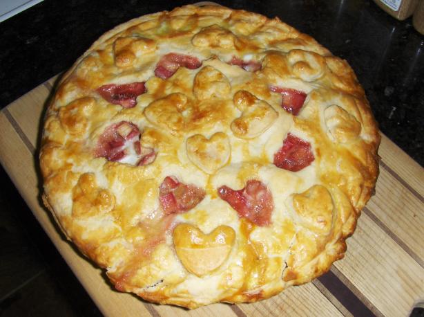 Strawberry Rhubarb Pie. Photo by Babychops