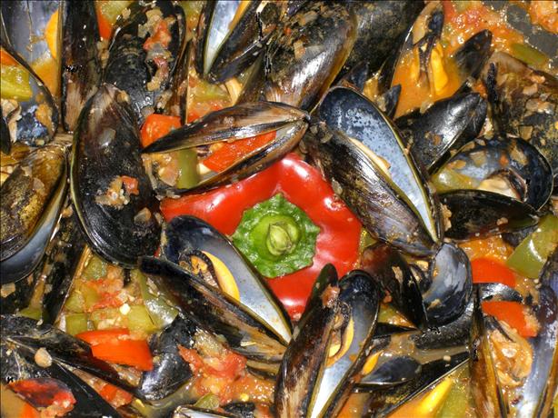 Spanish Style Clams. Photo by Jewelies