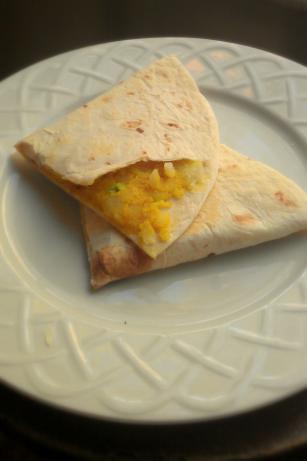 Vegetarian Afghani Boulanee (Turnovers). Photo by Hadice