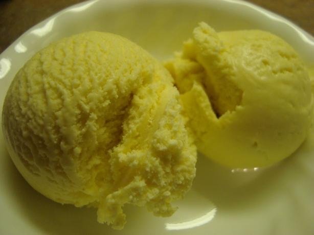 Cookies 'n Cream Ice Cream. Photo by um-um-good