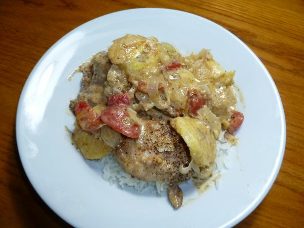 Coconut, Chicken and Banana Curry. Photo by Ambervim
