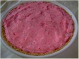 Fluffy Strawberry Pie With Pretzel Crust