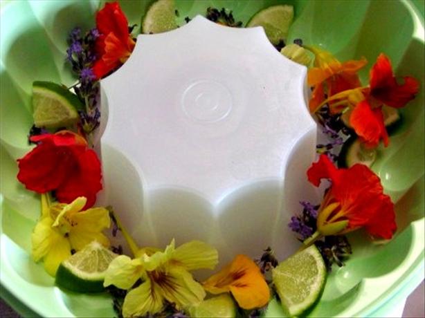 Frozen Flower Bowls With Fruits. Photo by Rita~