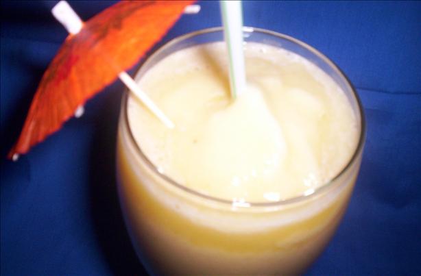 Banana-Pineapple Slushie. Photo by Chef shapeweaver &copy;