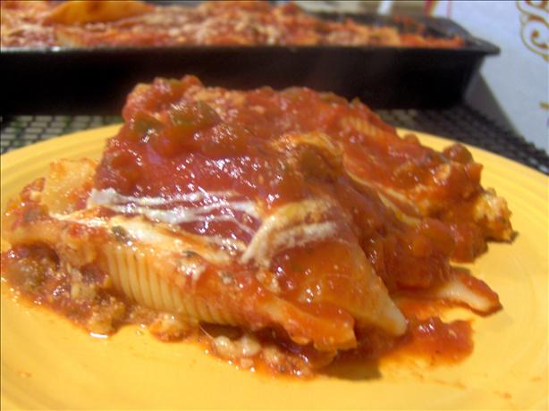 Three Cheese Stuffed Jumbo Pasta Shells. Photo by Sharon123