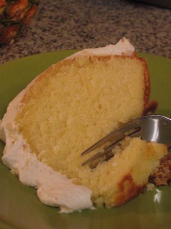 Extra Creamy Fluffy White Frosting. Photo by thiswifebakes