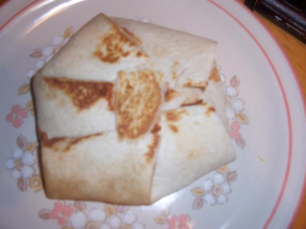 Spaceship Aka New Taco Bell Crunchwrap. Photo by Karabea