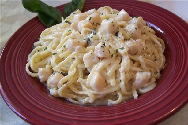 Linguini With Scallops and Herb Cream. Photo by *Parsley*