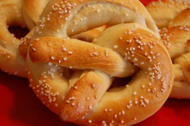 Real Homemade Soft Pretzels. Photo by PrimQuilter