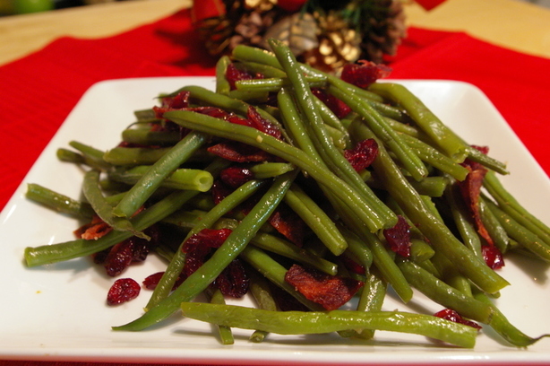 Holiday Beans With Cranberries. Photo by Redsie