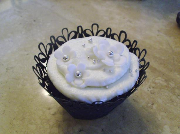 White Chocolate Buttercream Frosting. Photo by Az G