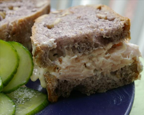 Quick Chicken Sandwiches. Photo by Redsie