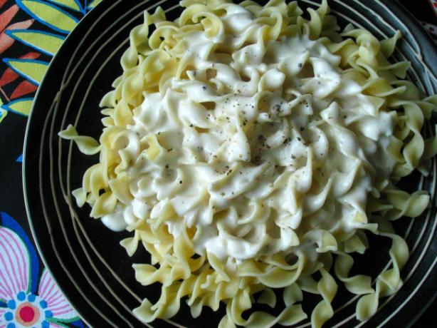 Easy Alfredo Sauce. Photo by flower7