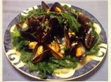 Mussels in White Wine and Garlic