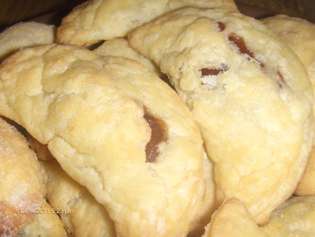 Pasteles De Guayaba (Guava and Cream Cheese Pastries). Photo by Heartspell