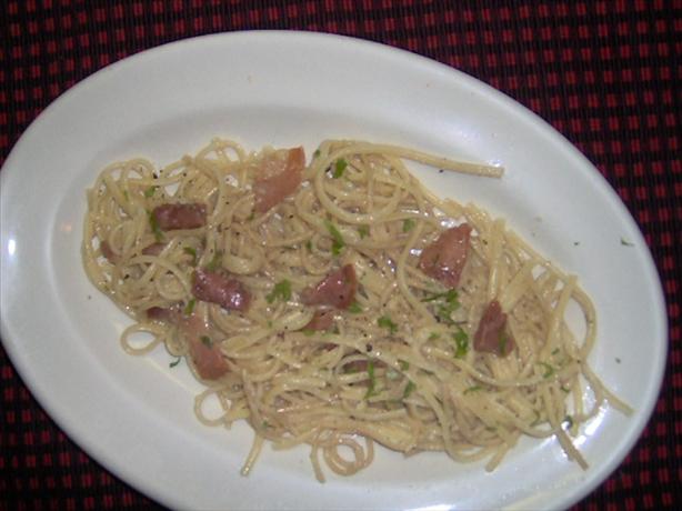 Spaghetti Alla Carbonara. Photo by sheri77