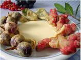Fried Fruit With Bay Leaf Sauce