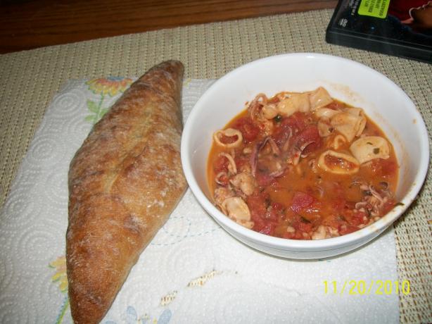 Calamari Mediterranean. Photo by Francine88