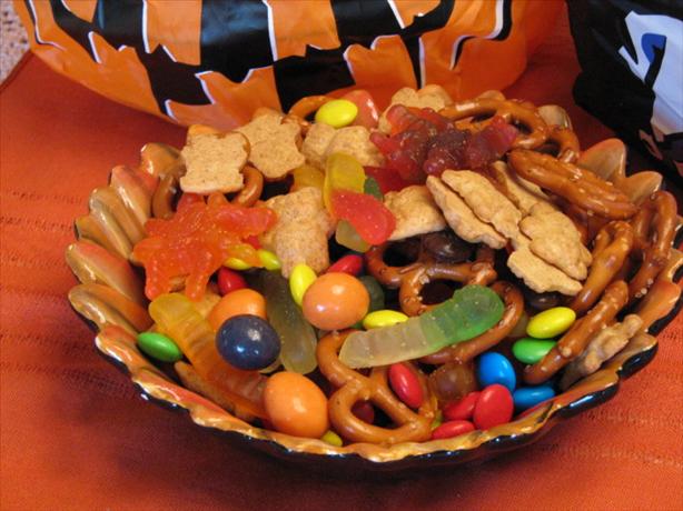 Wiggly Worm Trail Mix. Photo by Galley Wench
