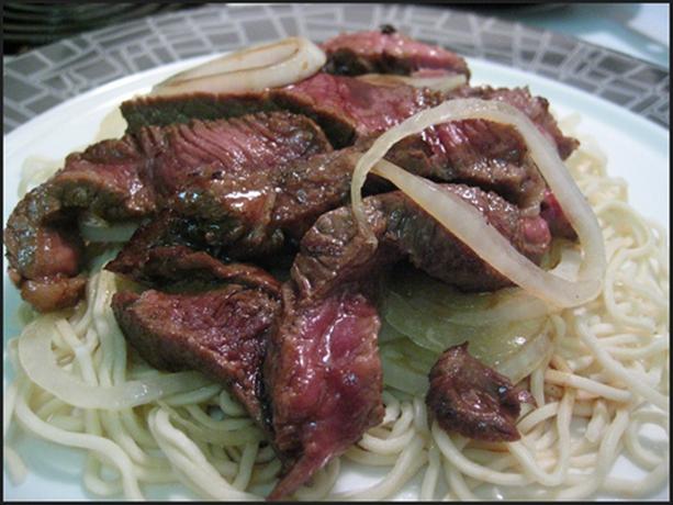 Steak Teriyaki. Photo by kolibri