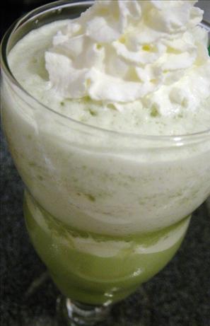 Matcha Green Tea Smoothie or Iced Latte. Photo by Brenda.