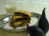 Fig Newtons (Homemade). Photo by Happy Hobbit
