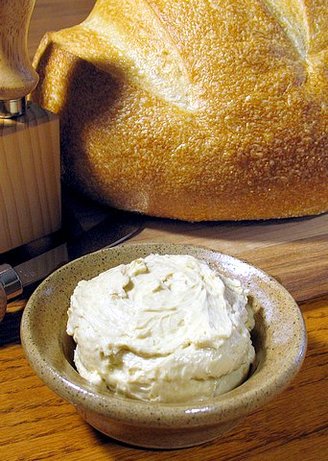 Buttery Garlic Topper. Photo by Calee