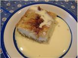 Warm Apple and Cinnamon Cake