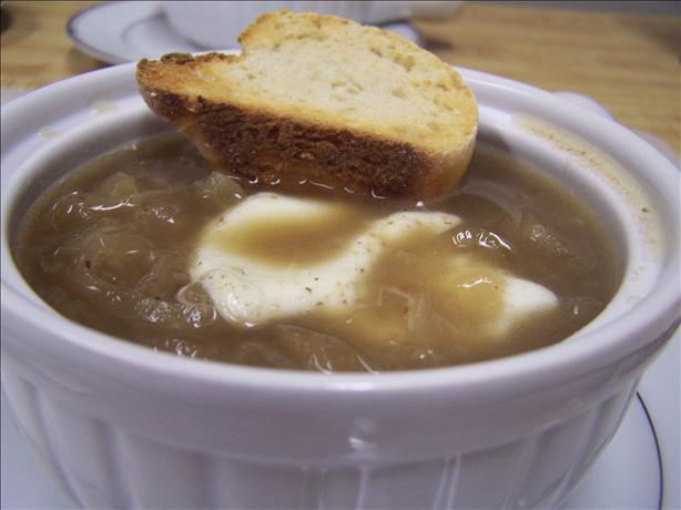 Crock Pot French Onion Soup. Photo by PaulaG
