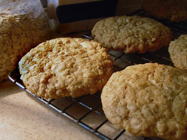 Libbie's Oatmeal Coconut Cookies. Photo by justcallmetoni