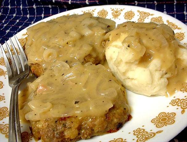 Turkey and Dressing Patties With Gravy. Photo by VickyJ