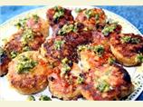 Parmesan Breaded Scallops With Lemon Garnish