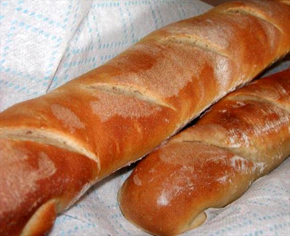 French Bread With Roasted Garlic. Photo by Rita~