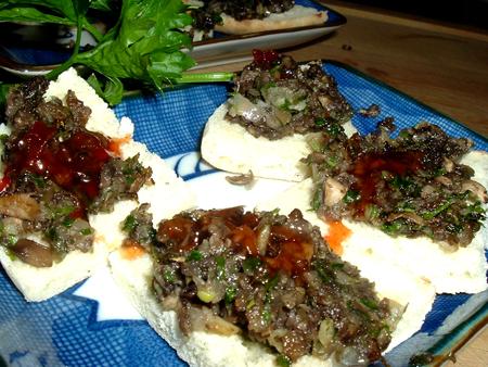 Mushrooms Aux Croustade. Photo by Bergy