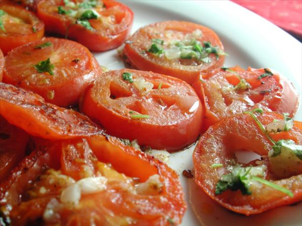 Fried Tomatoes With Garlic (Banadoora Maqliya Ma' Thoom). Photo by Chef floWer