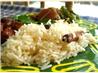 Saffron Rice With Cashews and Raisins